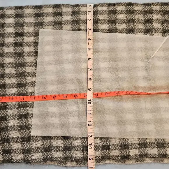 Everlane The Alpaca Patterned Scarf Gray Buffalo Check One Size Unisex - Picture 8 of 10